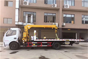 红桥附近汽车轮胎更换