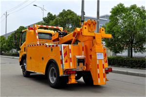 红桥高速路拖车费